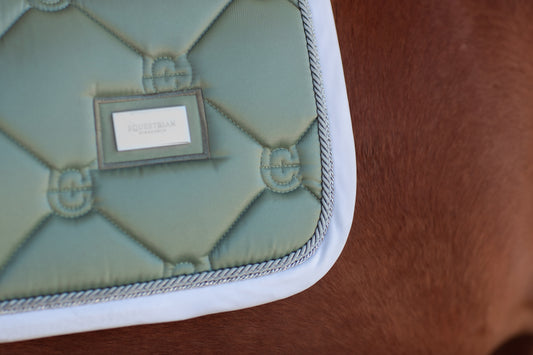 Equestrian Stockholm - Pistachio White Jump